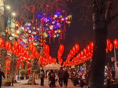 -人民广场-地下停车场