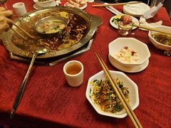 -山城年华老火锅(玉林店)