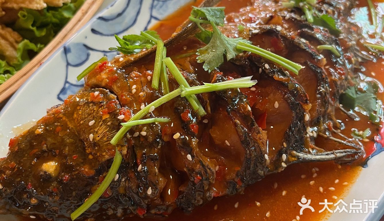 终于吃到了心心念念的手抓饭!来丽江古城一定要去