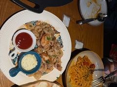 -JINNS锦时 steak&pizza(浸信会礼拜堂旧址店)