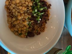 宜宾燃面-何必是家面馆 HB noodles&coffee