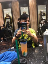 点击看大图 -八佰伴8008星级形象店