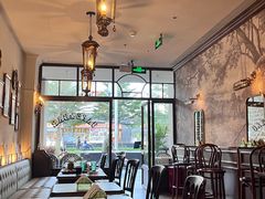 -LE MISSMORE餐酒吧(茉念西里店)