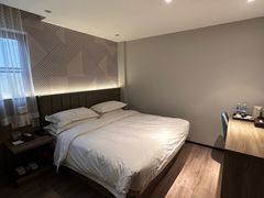 -柏曼酒店(广州长隆旅游度假区汉溪长隆地铁站店)