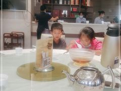-希尔顿欢朋餐厅