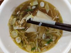 -乡党臊子面(丰庆公园店)