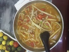 -红鼻子桂林米粉(金唐新光界店)
