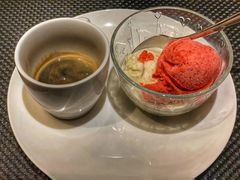 -圣丰索菲特·2 On 988 Café 自助餐厅