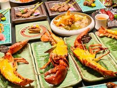 -雍容荟帝王蟹活龙虾展台自助(IFS黑金店)