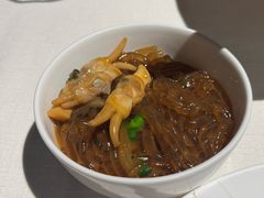 酸菜蛏子烧豆面-三利音·玖弄小鲜(浦东嘉里城店)