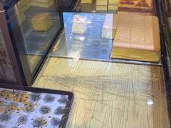 面包甜点陈列柜-老香港蛋糕(梓桐苑店)