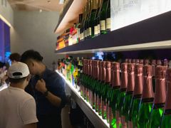 -TZ House音乐现场(来福士中心店)