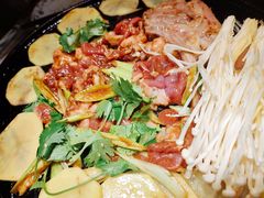 -燚店·铁板鱼蛙·烤肉·烤串(北新桥店)