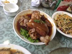 酱肘子-添福来墨鱼饺子 · 海鲜东北菜(大连星海·黄浦路店)