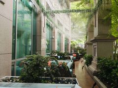 -浅深(世茂滨江精品店)