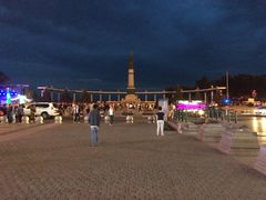 -人民防洪胜利纪念塔