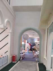 -奈尔宝·儿童乐园·亲子餐厅(华采天地店)