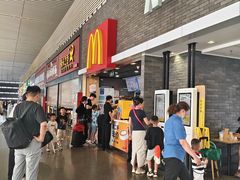 -麦当劳(郑州东高铁站店)