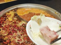 -沸炉重庆老火锅(军事博物馆店)