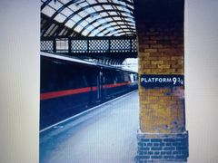 -九又四分之三站台