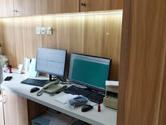 -上海仁爱医院口腔科 · 种植