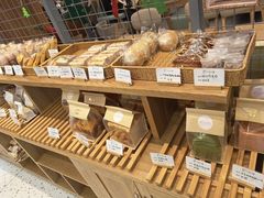 -提亚烘焙·手作面包·生日蛋糕(七星店)