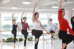 -柏姿舞蹈工作室