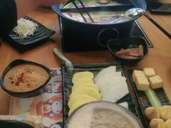 -呷哺呷哺(星光天地店)