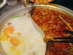 -沸炉重庆老火锅(军事博物馆店)