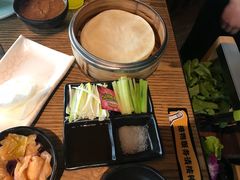-三人行骨头王火锅(长寿店)