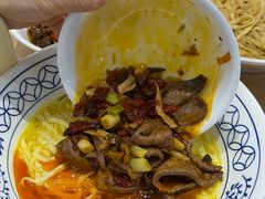 -李与白包子铺(桐梓林店)