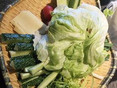 -靠山屯东北农家菜(八龙桥雅苑店)