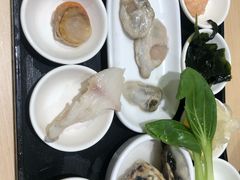 -灵芝妹子海鲜米线(劳动公园店)