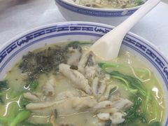 -明呈黄鱼面馆(斜土路店)