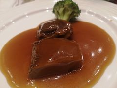 -景月阁空中食府(希尔顿酒店)