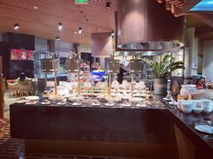 自助取餐区-南昌绿地华邑酒店·鲜艳全日餐厅
