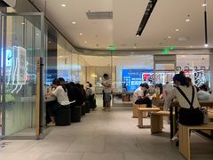 -喜茶(杭州滨江宝龙店)