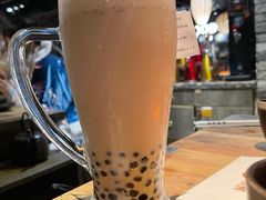 大红袍珍珠奶茶-湊湊火锅·茶憩(杭州湖滨银泰in77店)