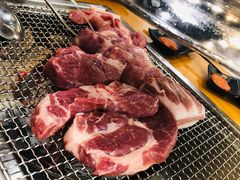 -肉甲韩国木炭烤肉(新壹街1店)