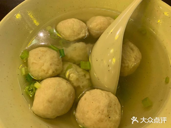 邵子牙·中华老字号(定安路店)马鲛鱼丸汤图片