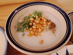 -正南齐北·老街糯米团(洪崖洞店)