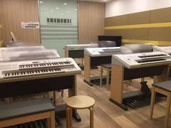 -雅马哈音乐中心 钢琴双排键鼓吉他(静安大融城店)