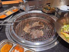 -韩烧牛中牛·甄选黑牛烤肉(黑金店)