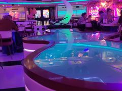 景观位-巴特餐饮6加1音乐餐吧·新疆菜
