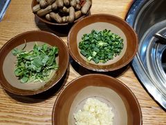 -仁虎老火锅(黄泥磅店)