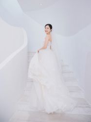-予白婚纱礼服馆