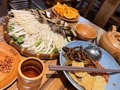 -亮欢寨酸汤鱼(沙冲路店)