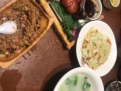 -老滇山寨•云南特色菜•地方菜•民族风情歌舞表演(金碧店)