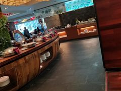自助取餐区-聚春园自助餐厅(东街口店)