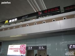 招牌-麦当劳(广州南站店)